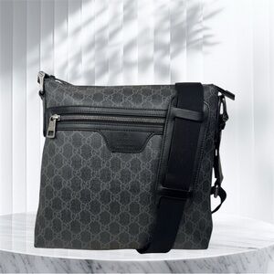 Gucci GG Supreme Black Crossbody Bag